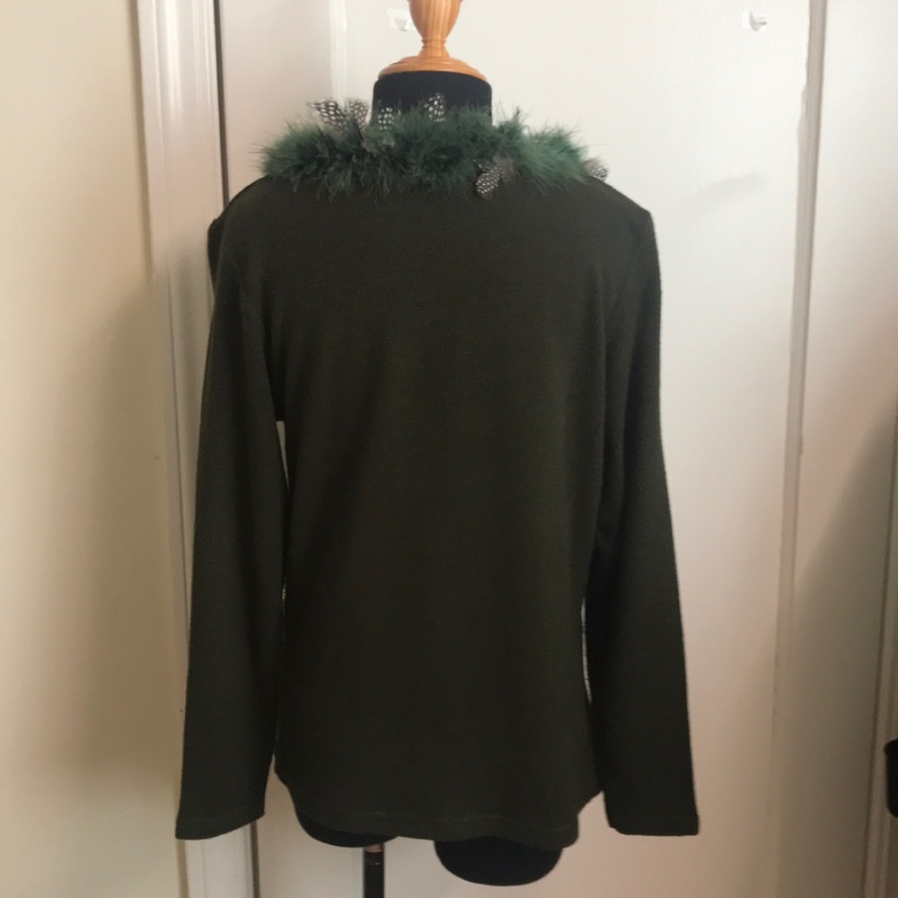 top - Picture 2 of 5